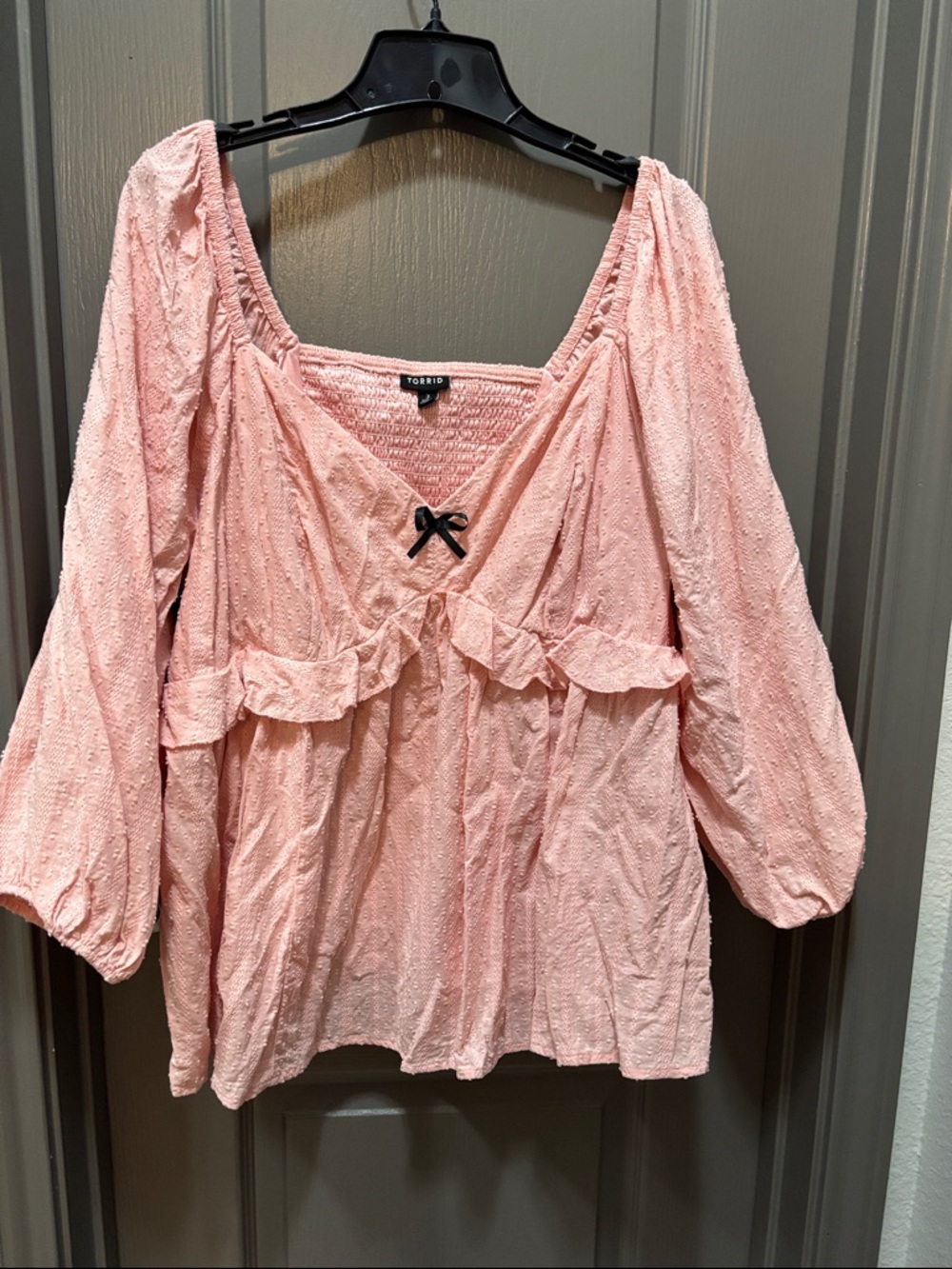 torrid Blush Pink Textured Peasant Top with Ruffle Trim